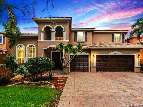 find a realtor in southwest ranches here