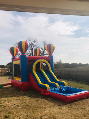 bounce houses with pools