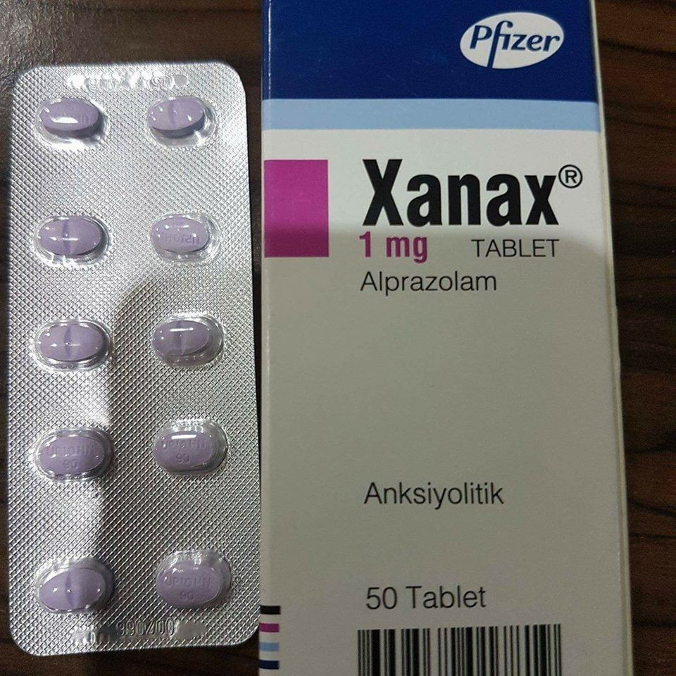 Ксанакс купить в аптеке. Золомакс это ксанакс. Алпразолам xanax. Алпразолам ксанакс эффект. Ксанакс блистер.