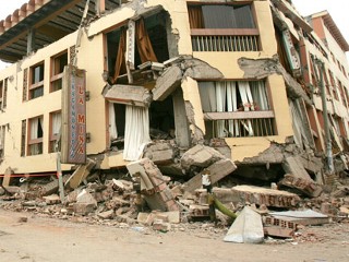 how can you prepare for an earthquake