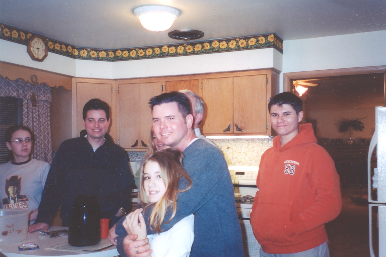 Aunt_Mary_s_party_Feb_2004.jpg