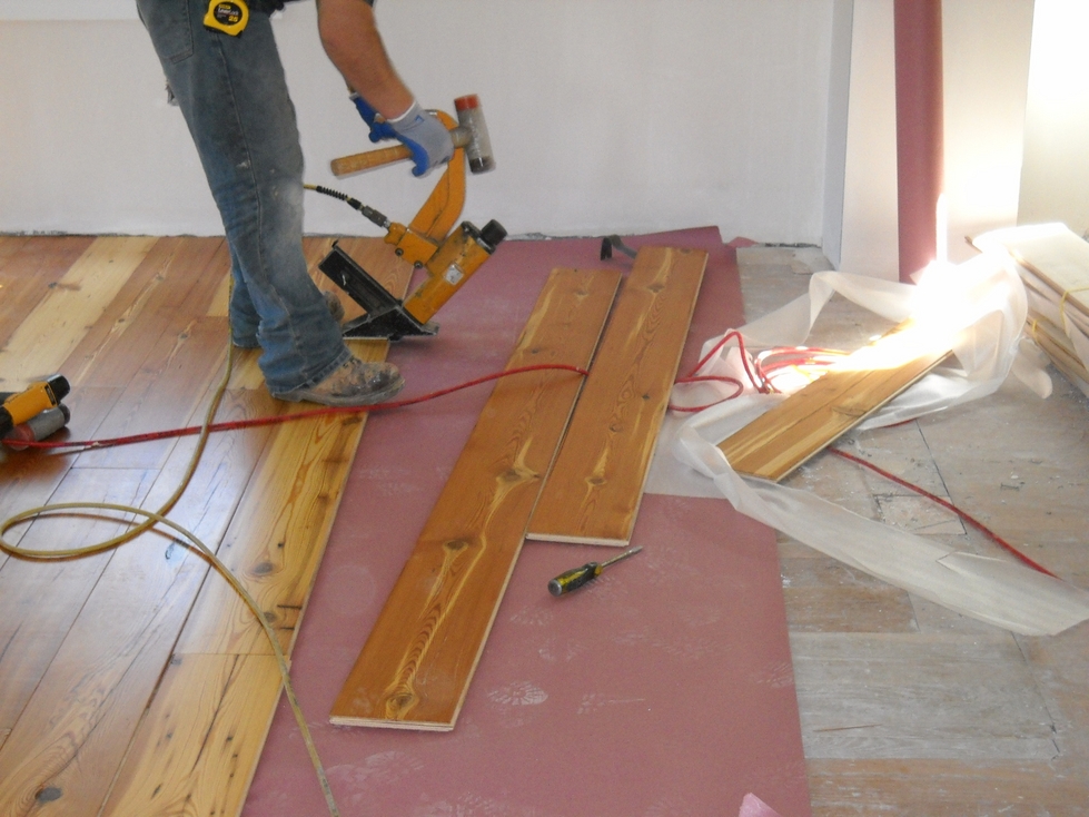 Installation hardwood flooring Ma install Refinishing staining Boston MA NH Rl
