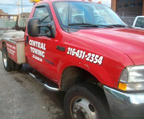 tow truck,cleveland towing,roadside services