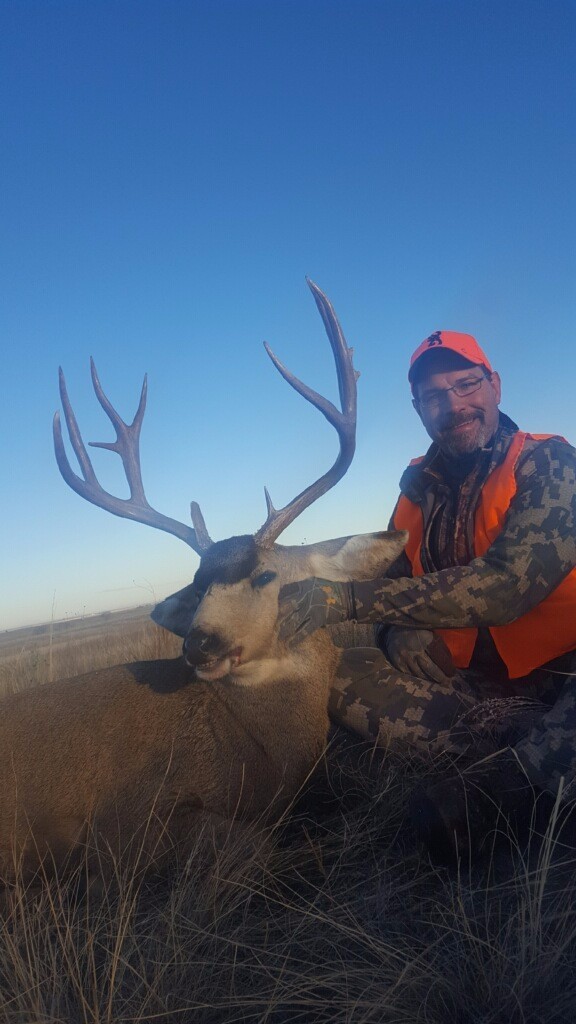 Eastern Plains - Trophy Mule Deer Hunting - Colorado Elk Whitetail Deer ...