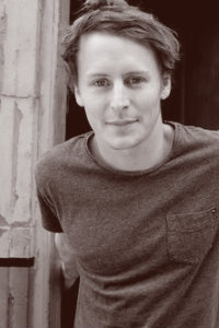 BEN HOWARD