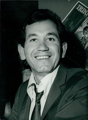 TRINI LOPEZ