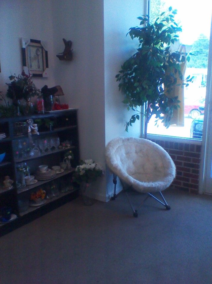 Elegant Seconds Thrifty Boutique