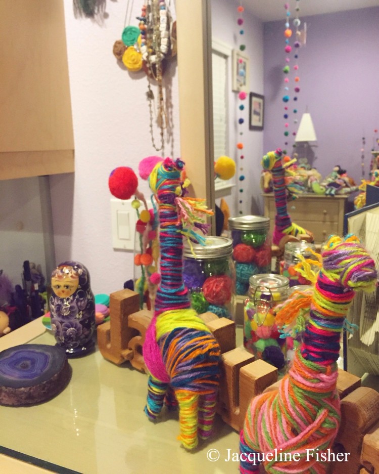 DIY Review Crafttastic Yarn Giraffes Kit by Anne Williams