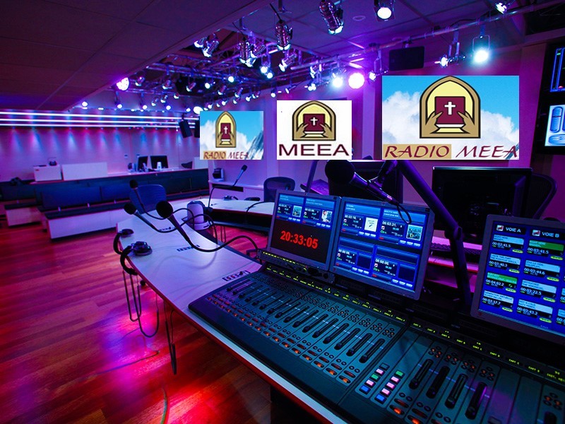 studio_radio_meea